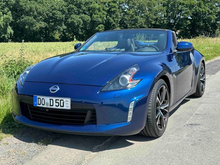 Nissan 370Z 63.300 km 29.999 € Dortmund 44265