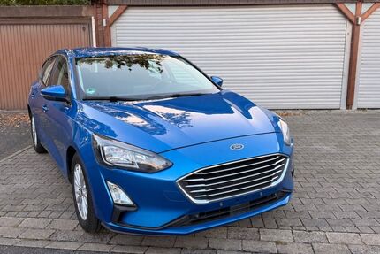 Ford Focus 180.258 km 8.000 &euro; Lünen 44532