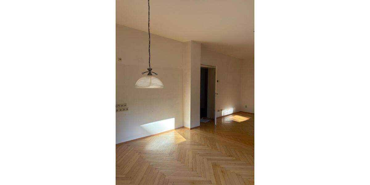 PROVISIONSFREIE!!! Eigentumswohnung 68,25 qm mit Balkon u. Garage zimmer