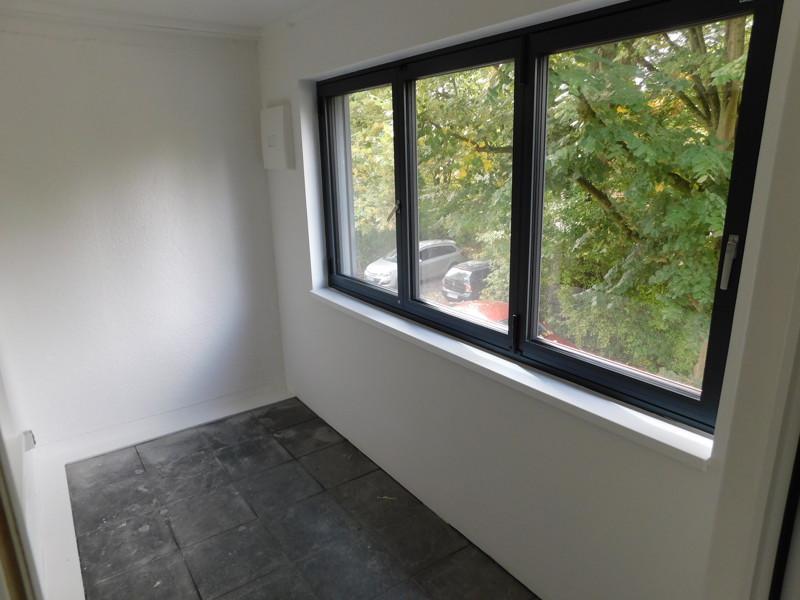 Wohnung im frisch modernisiertem Haus frei! Ideal als kleine Familie! zimmer