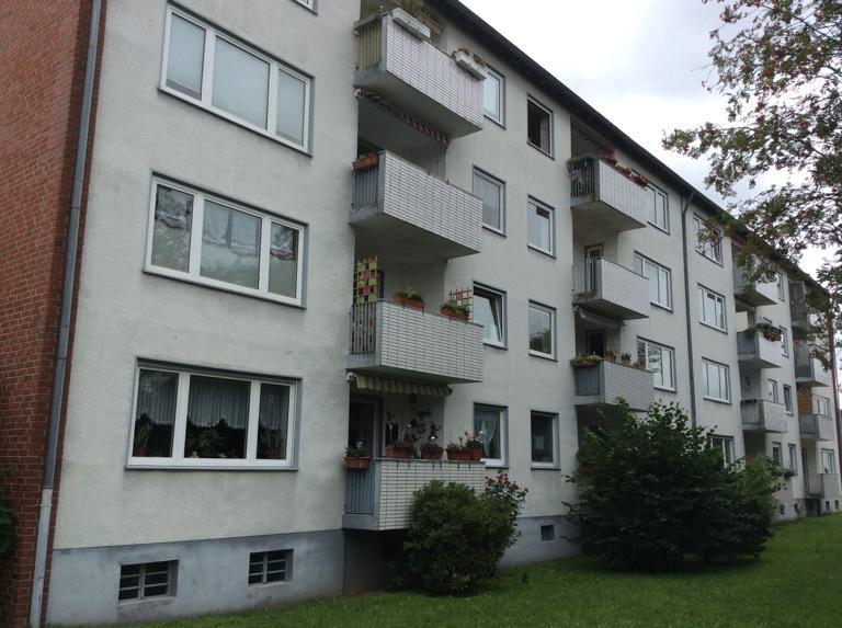 Erdgeschoßwohnung Hattingen Niederbonsfeld - 4 Zimmer, 81 m&sup2;, 828&euro; | Angebot:24708690