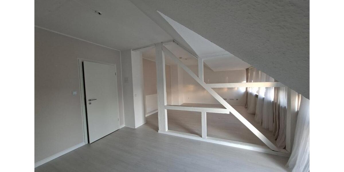 Dachgeschoßwohnung Marl - 2 Zimmer, 73 m&sup2;, 511&euro; | Angebot:25933008