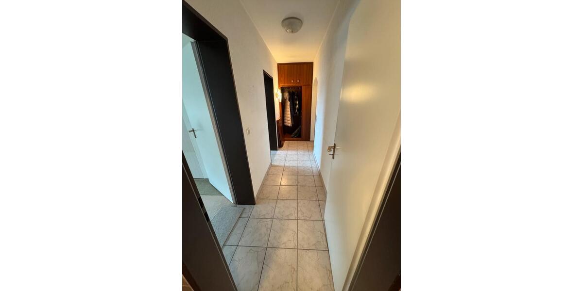 Etagenwohnung Iserlohn Grüne - 3 Zimmer, 81 m&sup2;, 210.000&euro; | Angebot:24679542