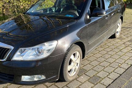 Skoda Octavia 170.000 km 5.000 &euro; Altena 58762
