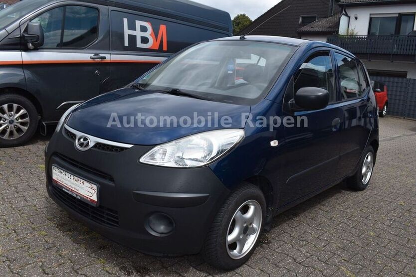 i10