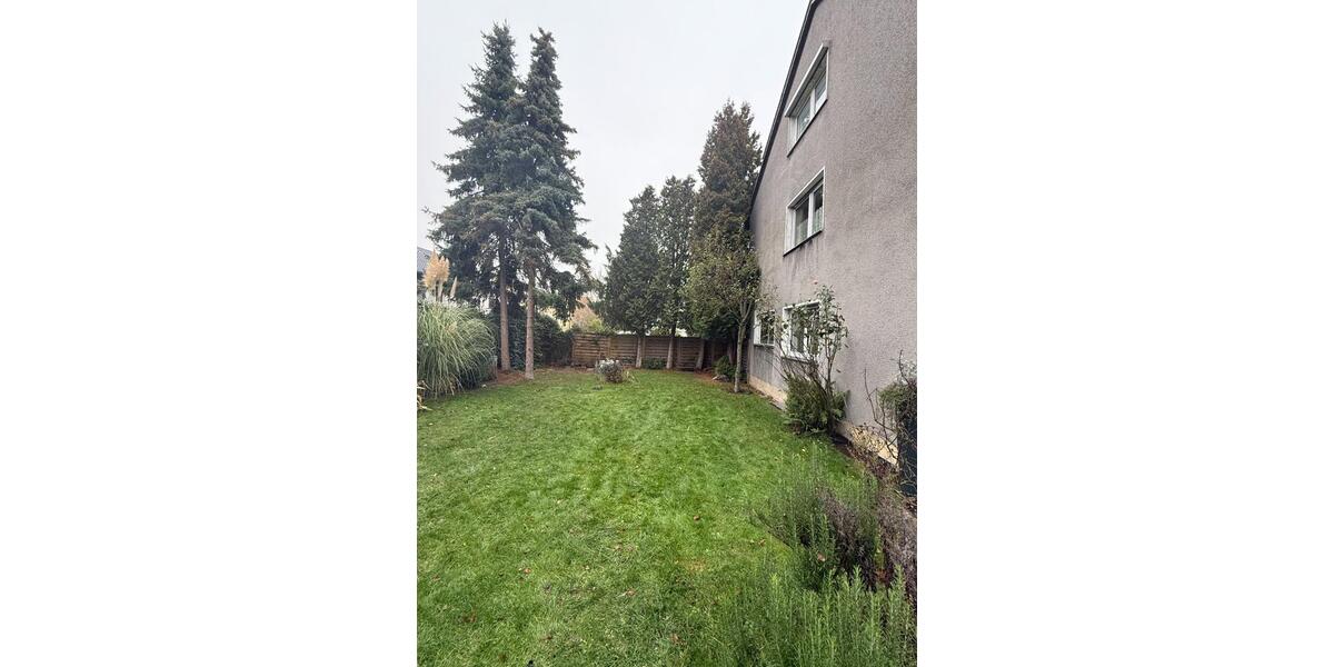 Erdgeschoßwohnung Dortmund Brackel - 3 Zimmer, 110 m&sup2;, 1.350&euro; | Angebot:24420094