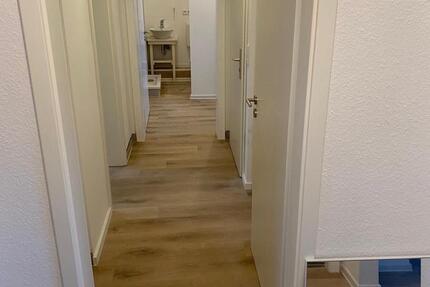 3 Zimmer Wohnung in der Arrenberger Straße - Steinbeck zimmer