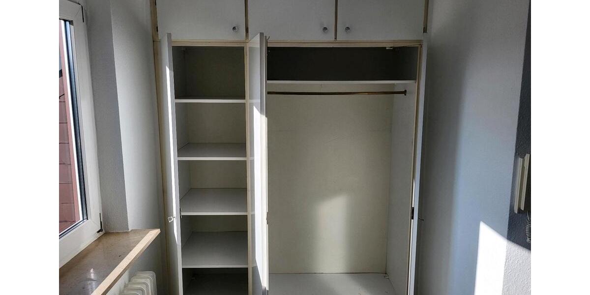 Dachgeschoßwohnung Hagen Hohenlimburg - 1 Zimmer, 40 m&sup2;, 400&euro; | Angebot:24704206