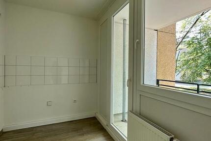 Schönes 1-Zimmer-Apartment inkl Balkon und saniertem Badezimmer 1 zimmer