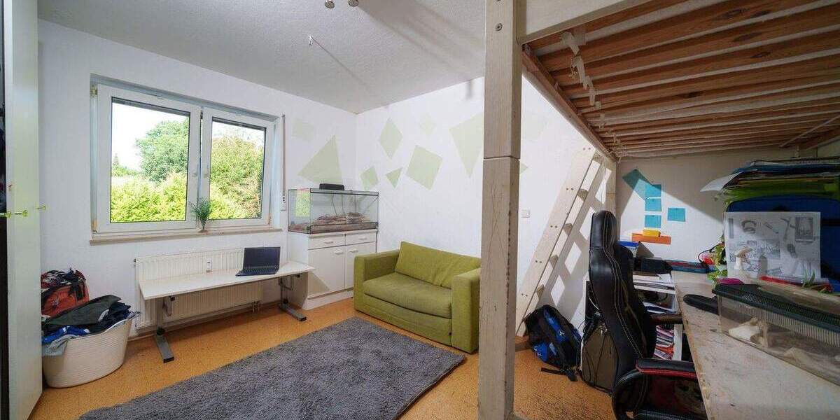 Etagenwohnung Bochum Dahlhausen - 8 Zimmer, 220 m&sup2;, 460.000&euro; | Angebot:25721357