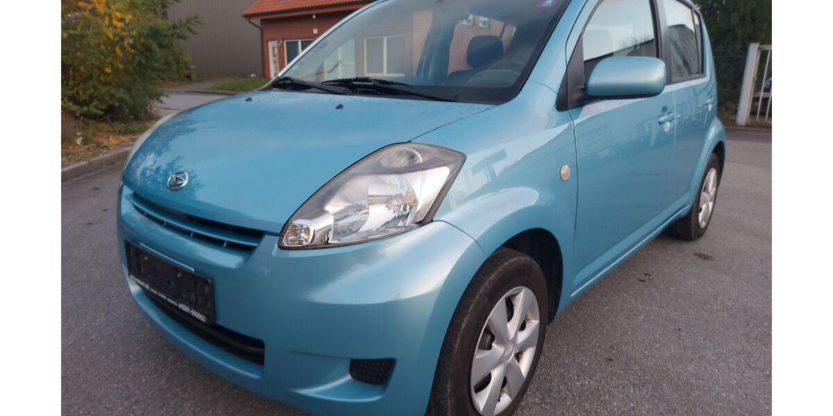 Daihatsu Sirion 118.000 km 2.450 &euro; Unna 59423