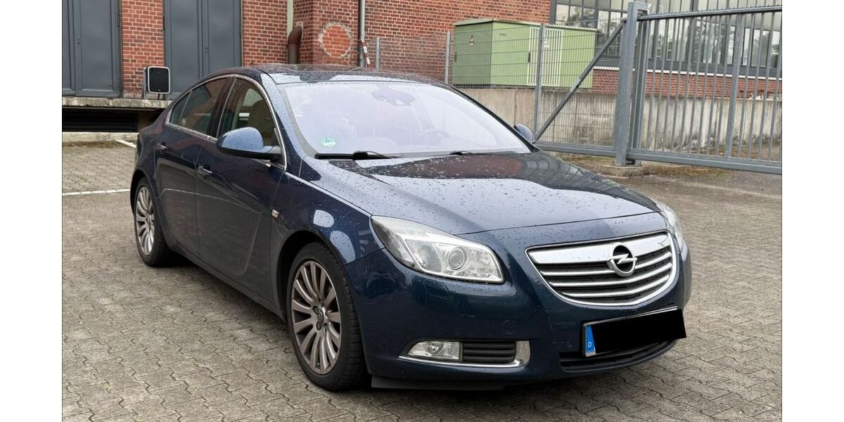 Opel Insignia 166.000 km 7.199 &euro; Herne 44623