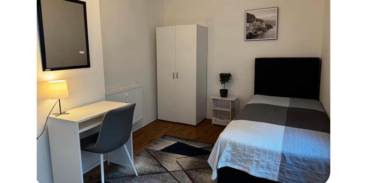 Etagenwohnung Castrop-Rauxel Rauxel - 1 Zimmer, 100 m&sup2;, 650&euro; | Angebot:26607350