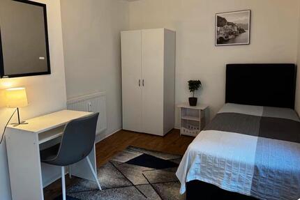 Wohnung Castrop-Rauxel Rauxel - 1 Zimmer, 100 m&sup2;, 650&euro; | Angebot:26607350
