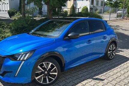 Peugeot 208 58.000 km 12.980 &euro; Dortmund 44269