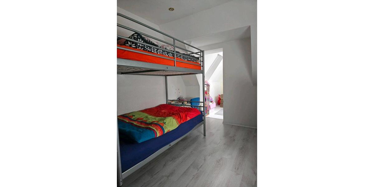 Reihenhaus Lünen - 6 Zimmer, 110 m&sup2;, 235.000&euro; | Angebot:27501266