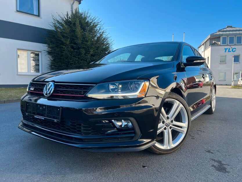 VW Jetta 49.000 km 16.450 € Unna 59425