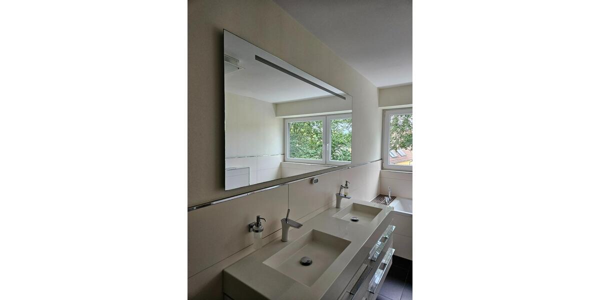 Etagenwohnung Dortmund Innenstadt West - 4 Zimmer, 144 m&sup2;, 1.800&euro; | Angebot:24224280