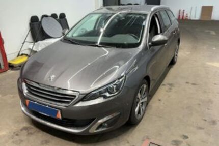 Peugeot 308 134.000 km 8.780 &euro; Hemer 58675