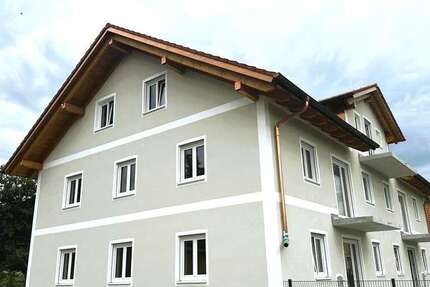 Wohnung zum Mieten in Obertaufkirchen 1.480 € 117.77 m²