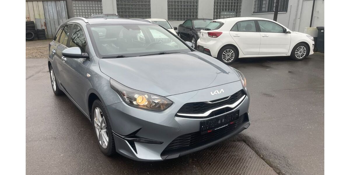 Kia ceed Sportswagon 132.887 km 13.890 &euro; Castrop-Rauxel 44577