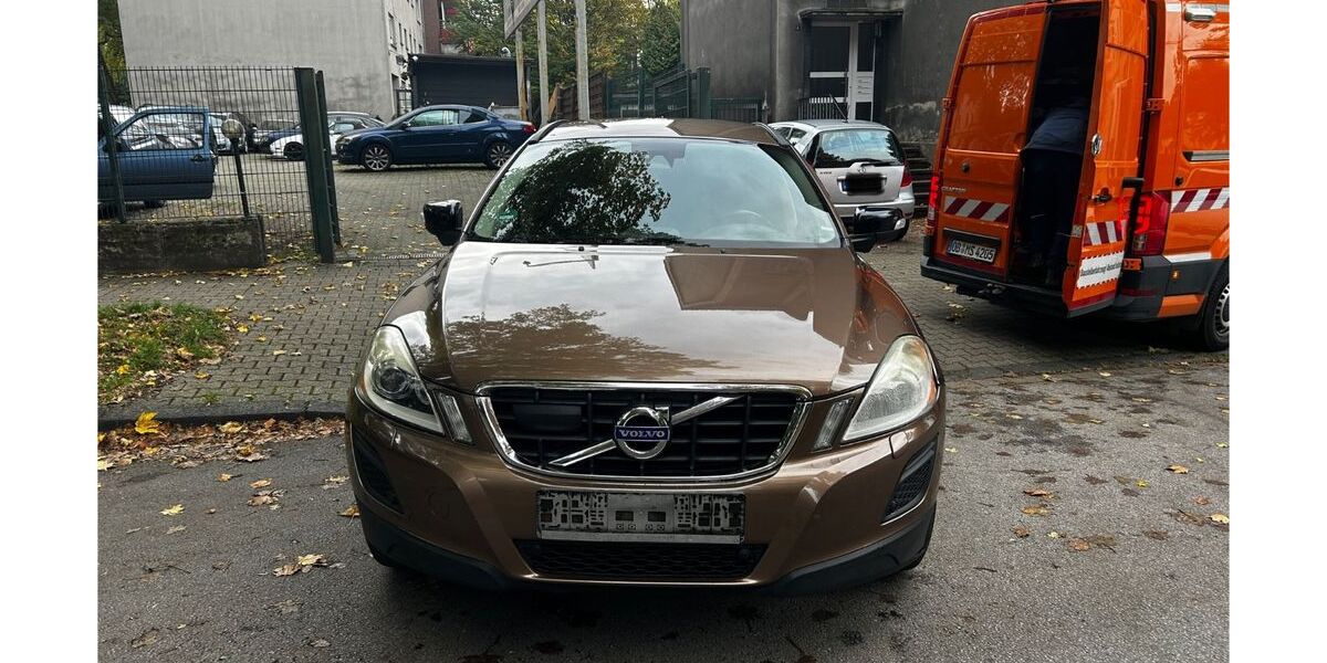 Volvo XC60 273.000 km 6.900 € Gelsenkirchen 45889
