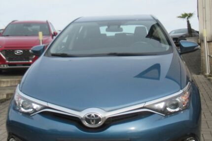 Toyota Auris 115.765 km 11.890 € Herne 44653