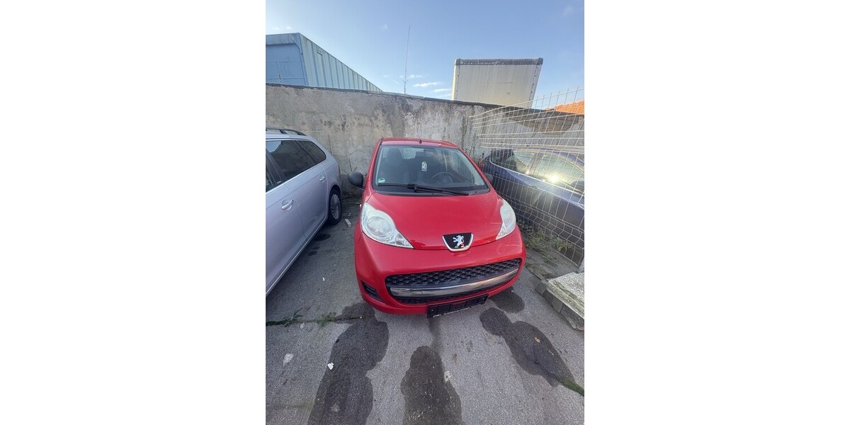 Peugeot 107 234.307 km 1.400 € Gelsenkirchen 45879