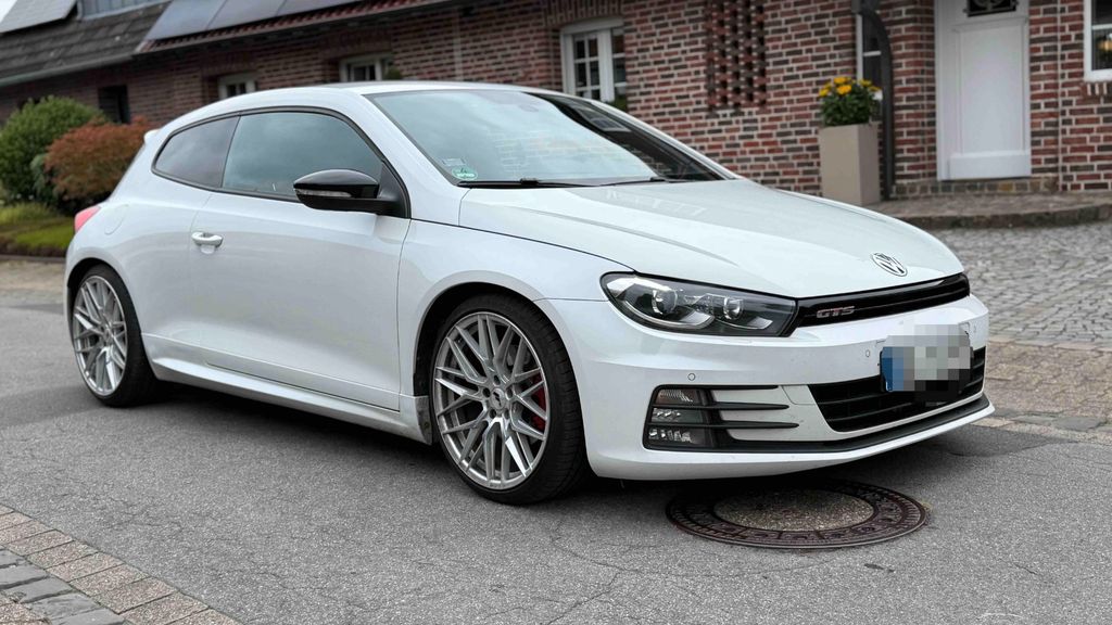 VW Scirocco 168.000 km 15.000 € Gelsenkirchen 45892