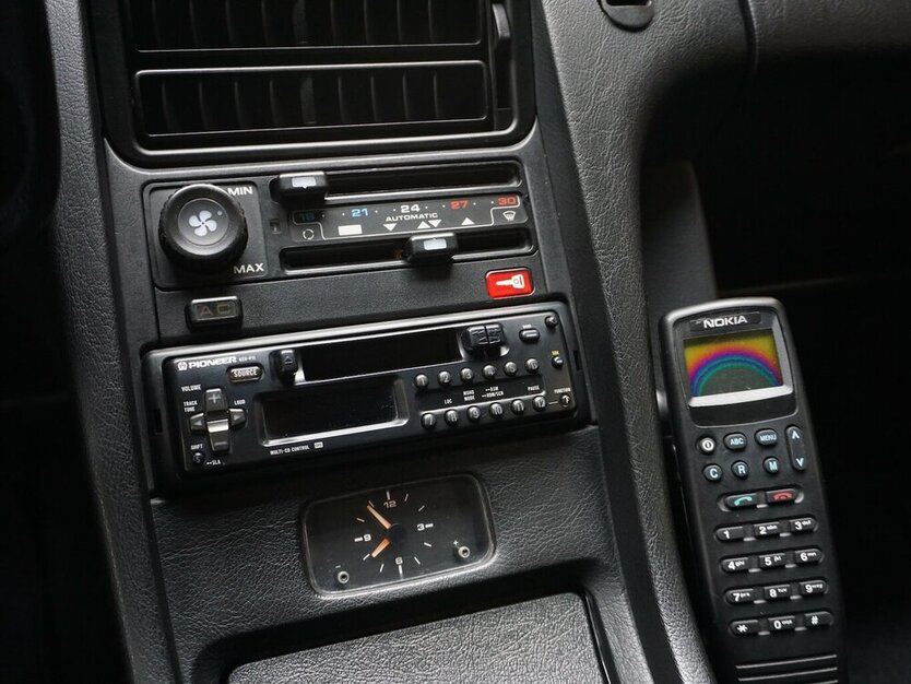 Porsche 928 GT ESSD Leder Klima Deutsches Fahrzeug 99.548 km 58.900 € Wuppertal 42327