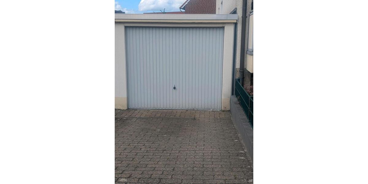 Dachgeschoßwohnung Castrop-Rauxel Becklem - 3 Zimmer, 96 m&sup2;, 270.000&euro; | Angebot:27260049