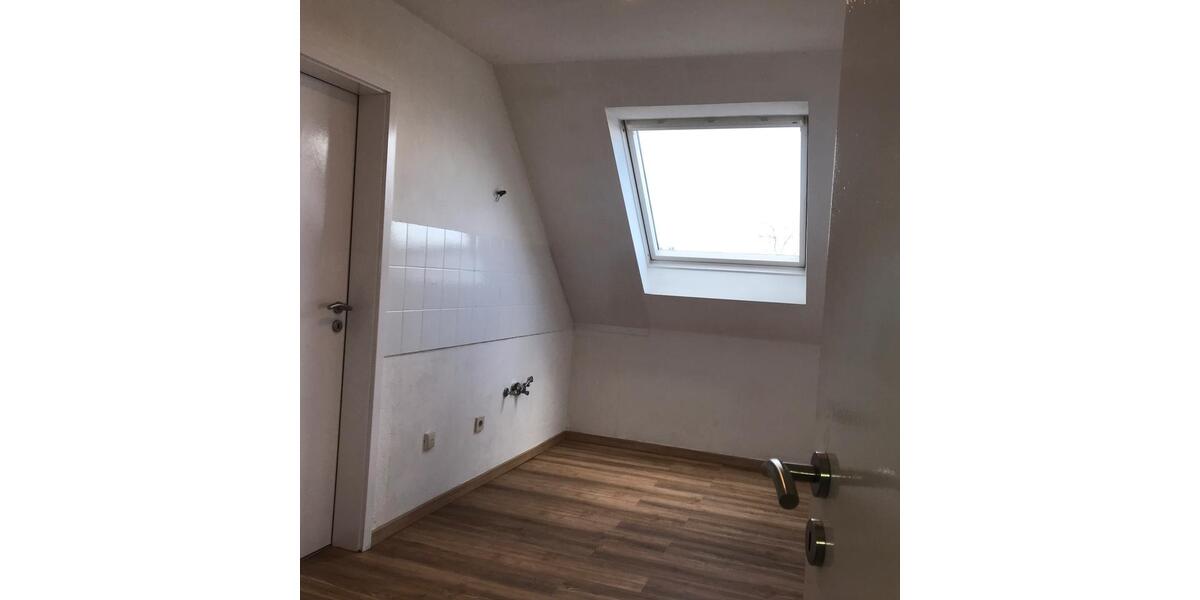Dachgeschoßwohnung Dortmund Hörde - 1.5 Zimmer, 43 m&sup2;, 129.000&euro; | Angebot:27474940