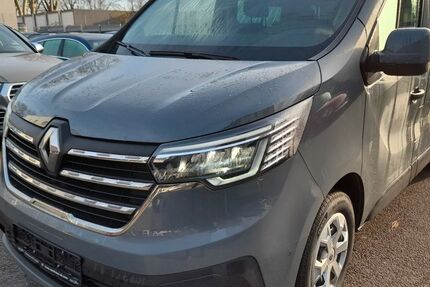 Renault Trafic 194.169 km 25.999 &euro; Gelsenkirchen 45888