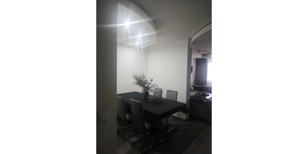 Etagenwohnung Bochum Laer - 3 Zimmer, 80 m&sup2;, 175.000&euro; | Angebot:24787292