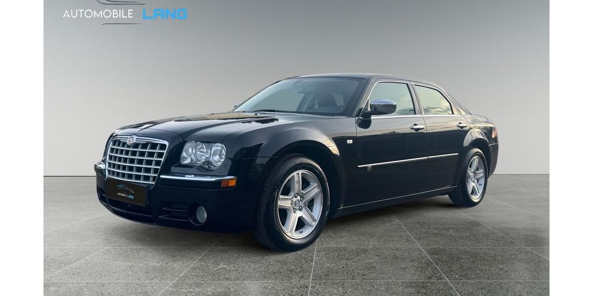 Chrysler 300C 192.000 km 9.490 &euro; Herten 45699