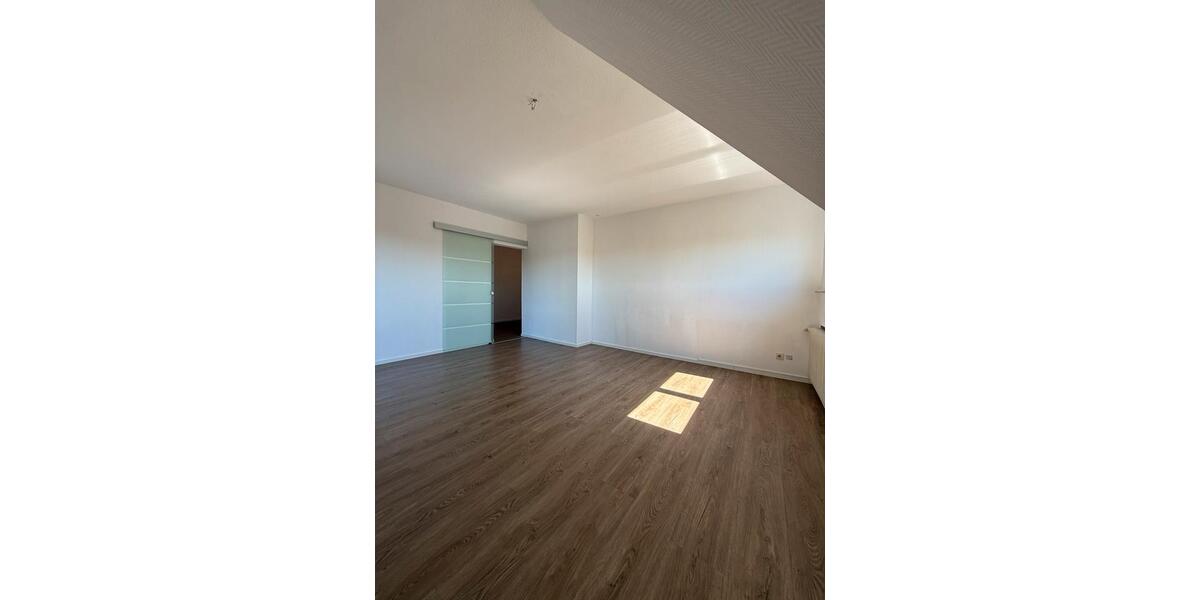 Etagenwohnung Hemer - 2 Zimmer, 65 m&sup2;, 850&euro; | Angebot:26447965