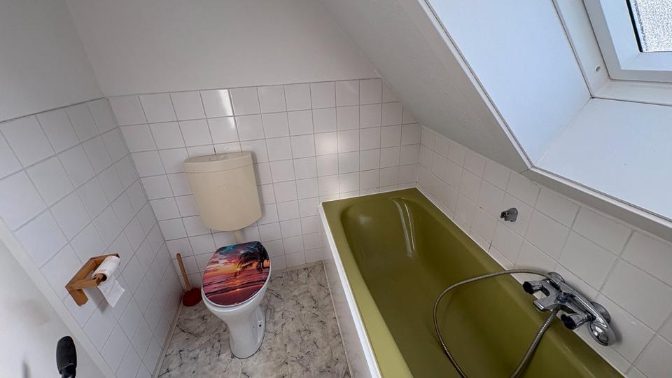 Dachgeschoßwohnung Lünen Alstedde - 2 Zimmer, 46 m&sup2;, 385&euro; | Angebot:26645597
