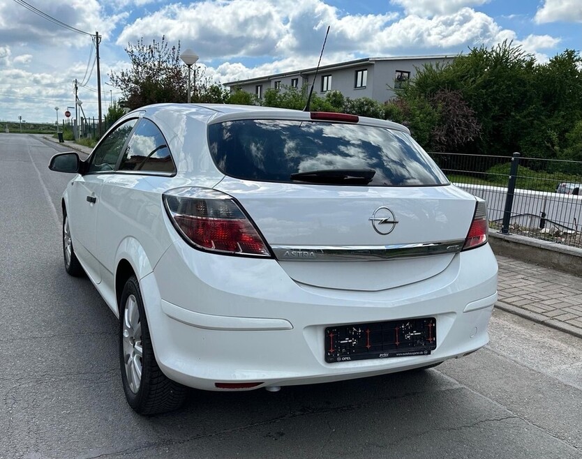 Astra GTC J