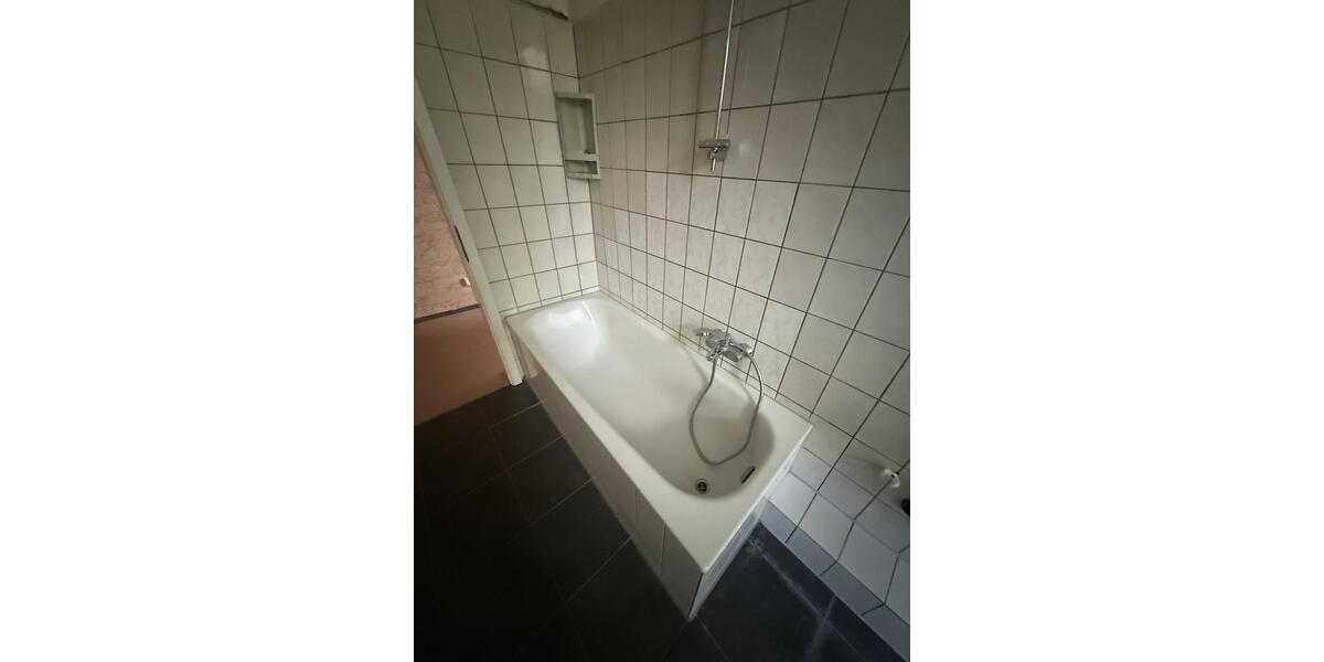 Gut geschnittene 3 Zimmer Wohnung in Gelsenkirchen zu vermieten, WBS erforderlich 3 zimmer