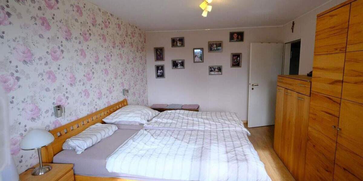 Reserviert: Zentrumsnahe 5,5-Zi.-Terrassenwohnung mit Garage von Privat 5 zimmer