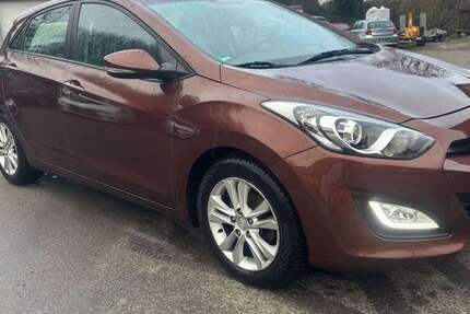 Hyundai i30 123.104 km 5.300 &euro; Dortmund 44269