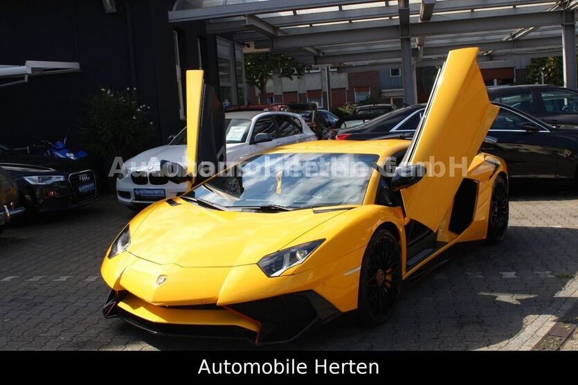 Lamborghini Aventador 100.000 km 269.000 € Herten 45699