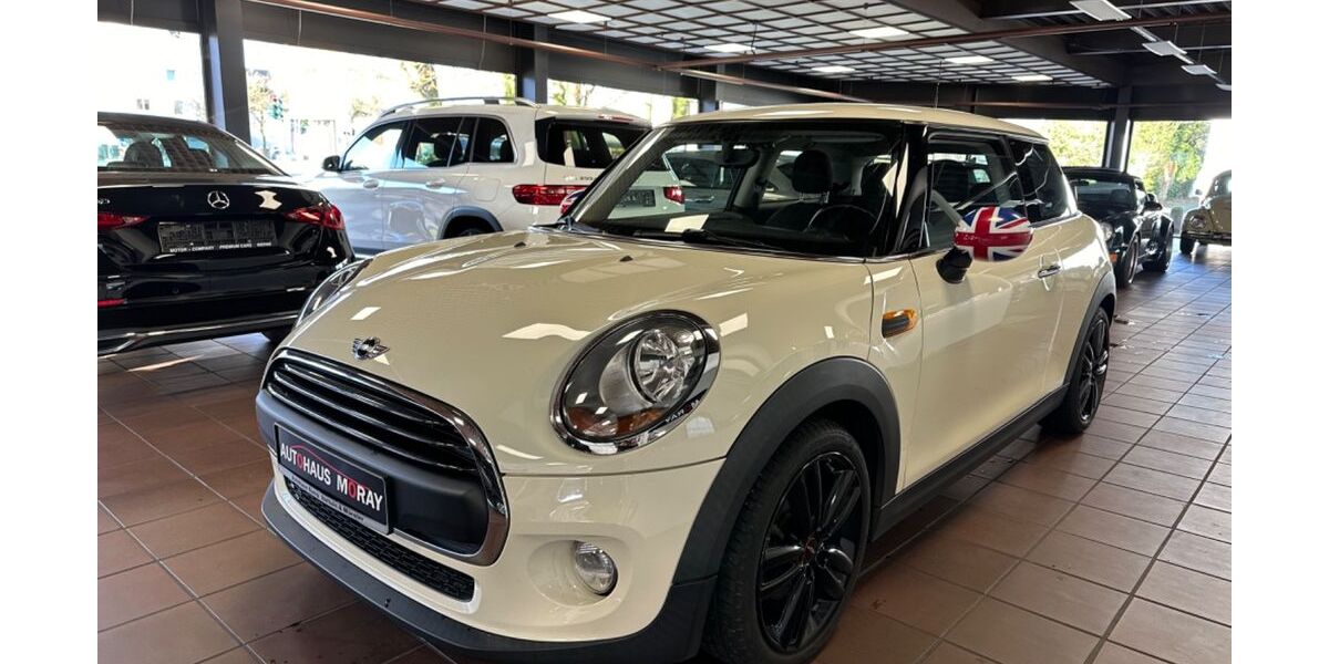 Mini One First 141.200 km 8.900 &euro; Werne 59368