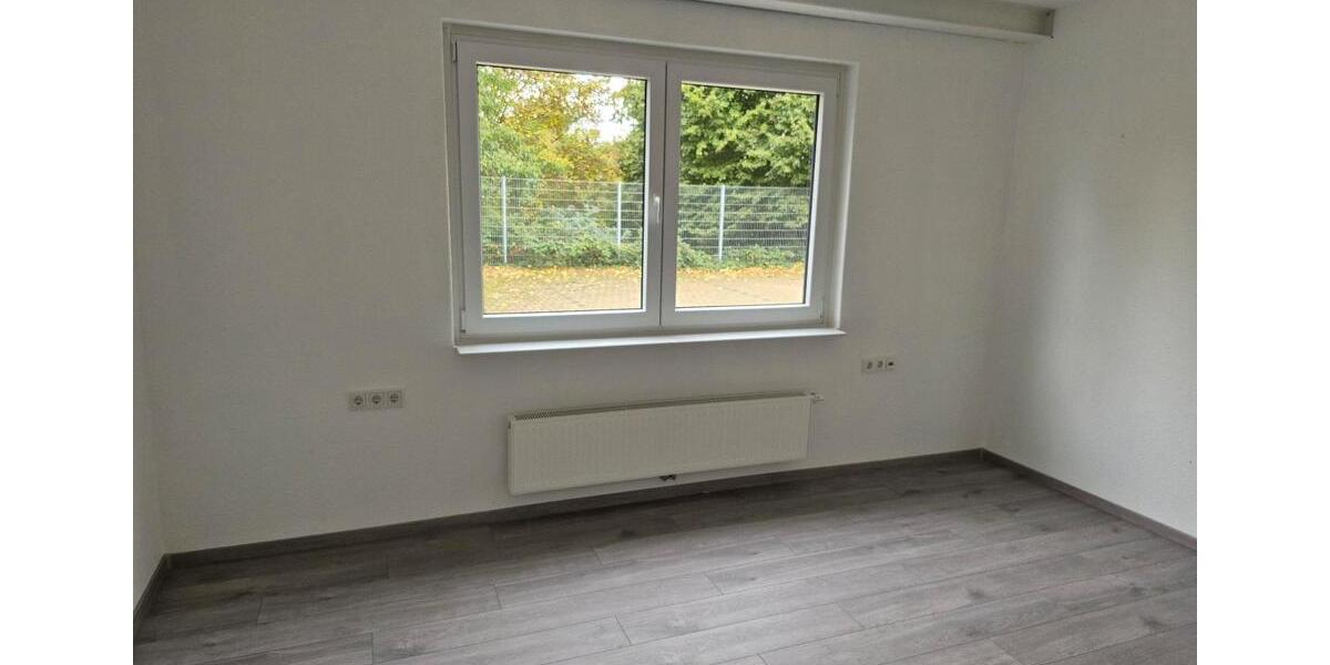 Gewerbeobjekt Dortmund Brackel - 3.570&euro; | Angebot:24372372