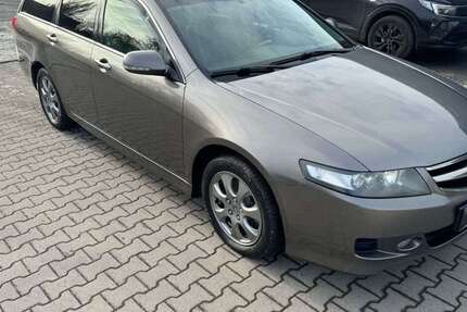 Honda Accord 249.000 km 4.790 &euro; Dortmund 44319