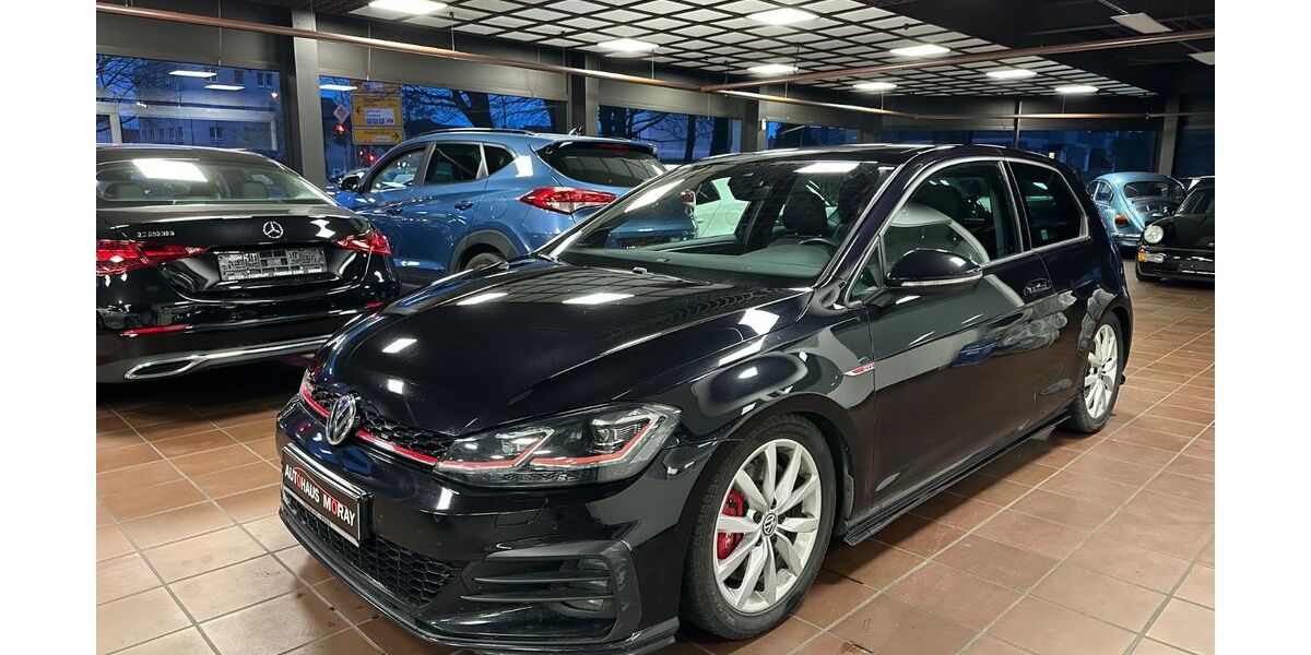 VW Golf 103.000 km 21.900 &euro; Werne 59368