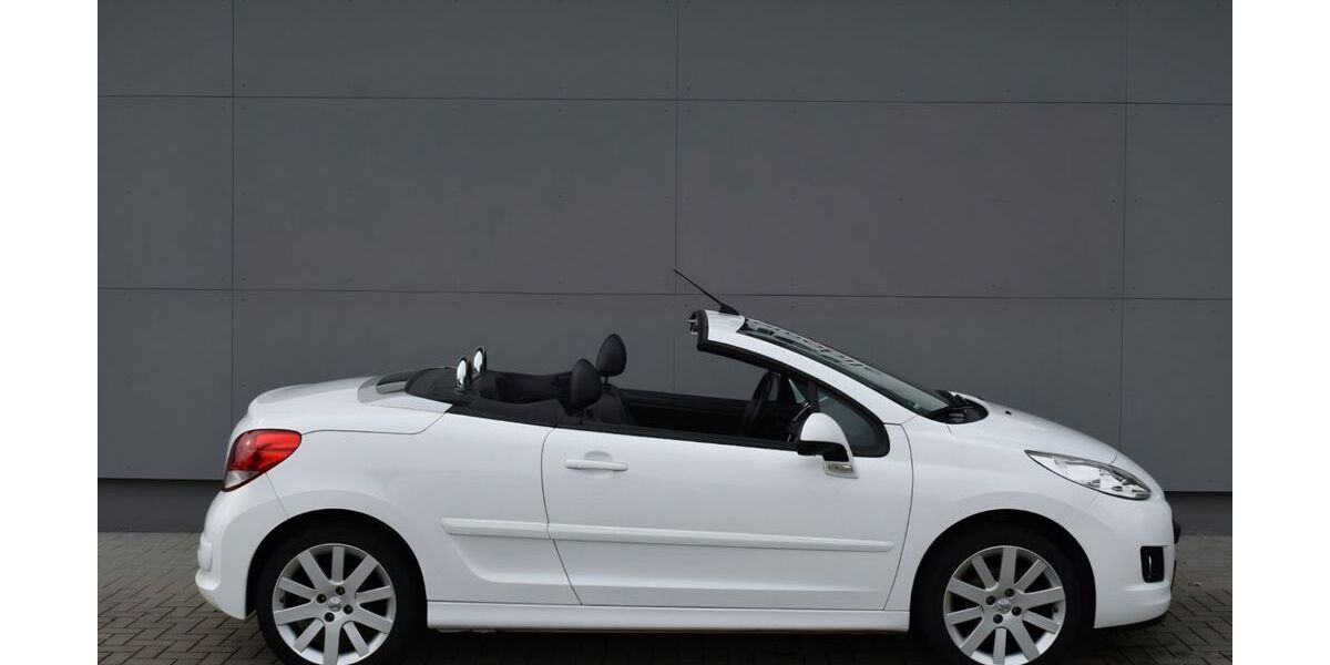 Peugeot 207 89.500 km 5.800 &euro; Herten 45701