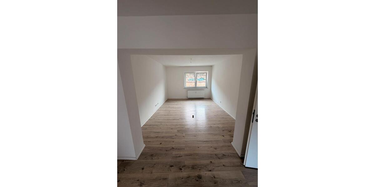 Etagenwohnung Hagen Dahl - 4 Zimmer, 100 m&sup2;, 1.260&euro; | Angebot:25822589