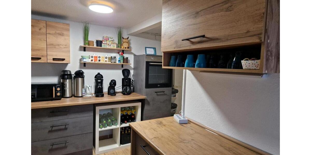 Top Location , 130 qm für Geburtstagsfeier oder Kurse zimmer