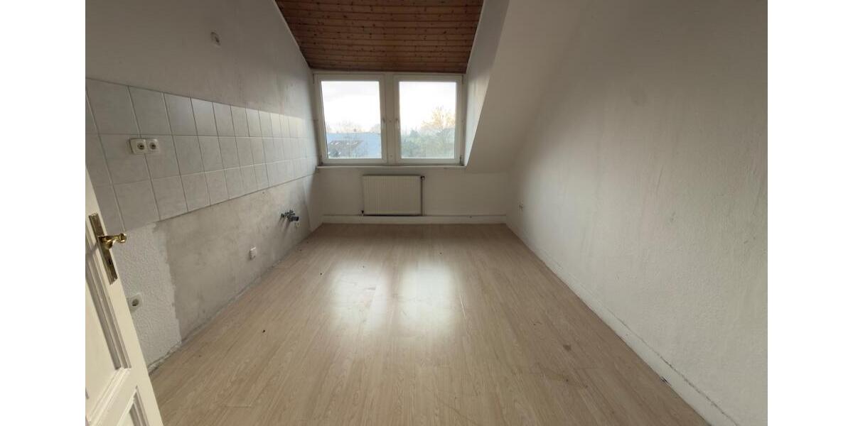 Dachgeschoßwohnung Dortmund Bövinghausen - 3 Zimmer, 80 m&sup2;, 560&euro; | Angebot:24257737